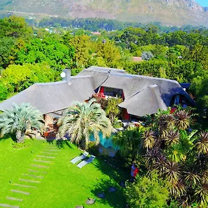  Lodge Thulani River